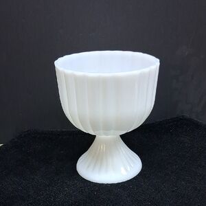 White Milk Glass Ribbed Pedestal Planter Dish Vase - Vintage MCM - 6 1/2" H